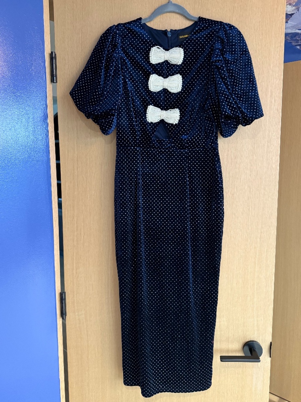 Sugarlips Jasmine Velvet Pearl Bow Midi Dress | Navy | size XS